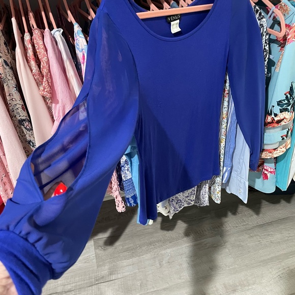 Random shirts - Picture 7 of 15